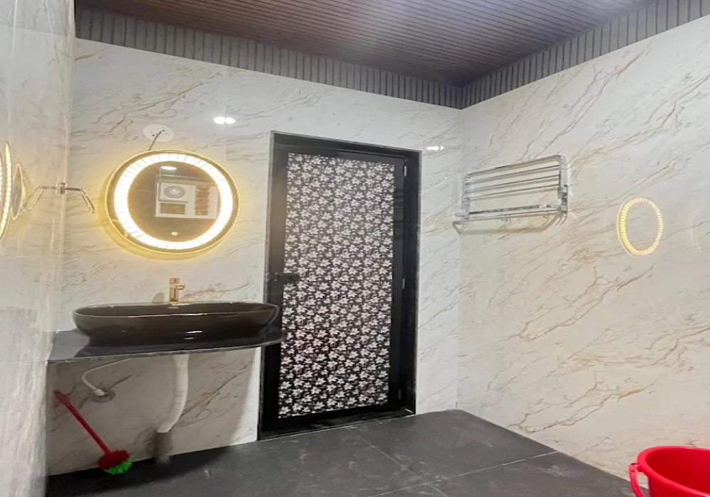 Deluxe AC Room Heaven Stay Gokarna